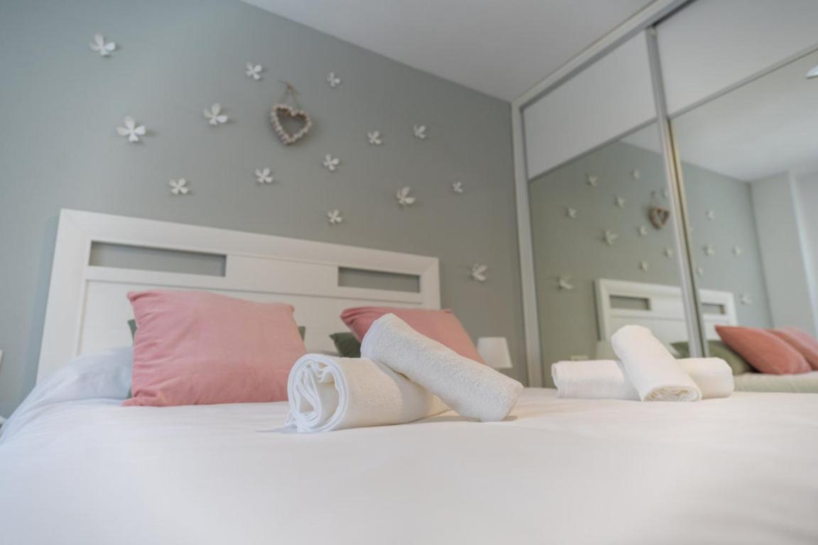 Calabahia Beach Cala Del Moral Rincon de la Victoria Ngoại thất bức ảnh