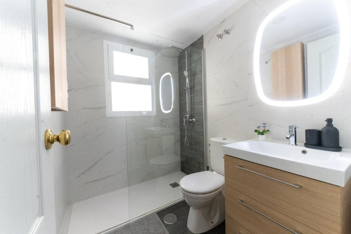 Calabahia Beach Cala Del Moral Rincon de la Victoria Ngoại thất bức ảnh